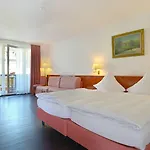 Zehnthof 3*